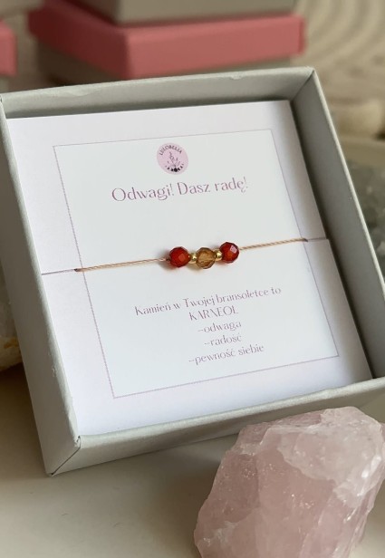 karneol Bransoletki szczęścia z kamieni naturalnych Bransoletki z cytrynem, kwarcem różowym Bransoletki z intencją na sznurku.jpeg