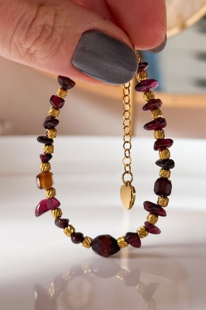 Jesienna bransoletka z kamieni naturalnych: granat, agat i tygrysie oko. Subtelna biżuteria Lulobelii – ciepła, elegancka i pełna kobiecej siły.