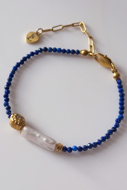 naszyjnik z lapis lazuli i perłą, komplet biżuterii z lapisem, ręcznie robiona biżuteria, elegancka biżuteria damska, zestaw biżuterii na prezent, perła naturalna biżuteria, stal szlachetna 316L