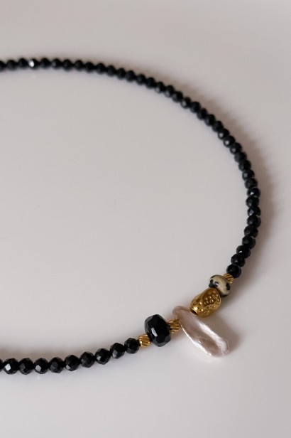 kamienie czarny turmalin jaspis perła elegancki komplet biżuterii z naturalnych kamieni ręcznie robiona biżuteria z czarnym turmalinem i perłą komplet biżuterii stal szlachetna 316l