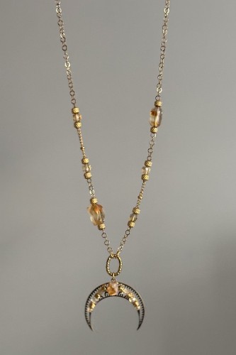 lunula z cytrynem naszyjnik dobrostan kobiety cytryn biżuteria damska naszyjnik z księżycem stal szlachetna biżuteria symboliczna handmade lunula obfitości i spełnienia naszyjnik regulowany damski