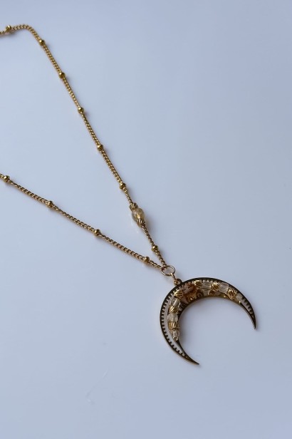 lunula z cytrynem, naszyjnik z księżycem handmade, biżuteria dobrostanu, cytryn naszyjnik damski, symboliczna biżuteria dla kobiet, złoty naszyjnik z lunulą, biżuteria z przesłaniem, cytryn stal szlachetna