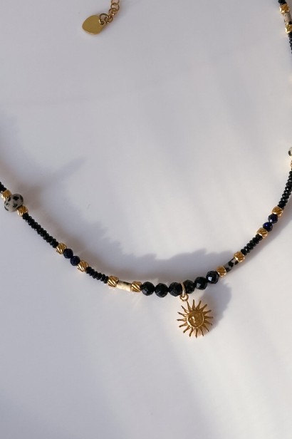 Choker Shine ze słoneczkiem: czarny turmalin, jaspis dalmatyński, noc kairu. Stal szlachetna, regulacja 40+5 cm, złoty/srebrny.