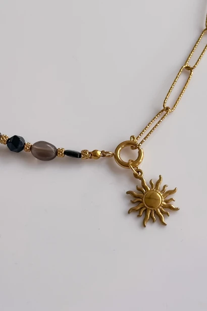 naszyjnik słońce mocy, naszyjnik z kamieni naturalnych czarny turmalin onyks kwarc dymny, biżuteria damska stal szlachetna, naszyjnik ręcznie robiony Polska, naszyjnik z zawieszką słońce, biżuteria symboliczna siła