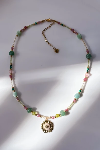 naszyjnik z kamieni naturalnych unikatowy naszyjnik damski biżuteria handmade Polska naszyjnik z zawieszką kwiat naszyjnik z cytrynem, turmalinem i awenturynem elegancki naszyjnik damski stal szlachetna