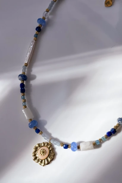 naszyjnik z kamieni naturalnych unikatowy naszyjnik damski biżuteria handmade Polska naszyjnik niebieski kamienie naturalne naszyjnik z perłą i akwamarynem elegancki naszyjnik damski stal szlachetna