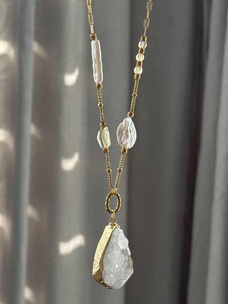 naszyjnik z kamieni naturalnych unikatowy naszyjnik damski amulet damski kamienie naturalne naszyjnik z cytrynem i kryształem górskim naszyjnik z perłą elegancki biżuteria handmade Polska stal szlachetna