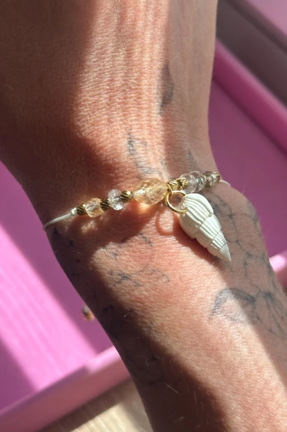 Bransoletka z kamieniami naturalnymi Lulobelia na nadgarstek, cytryn kryształ górski muszelka, biżuteria letnia handmade