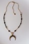 Naszyjnik amulet Lulobelia Lunula Ochrony, czarny turmalin, złota zawieszka księżyc, unikat, biżuteria symboliczna handmade Polska