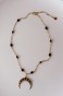 Naszyjnik amulet Lulobelia Lunula Ochrony, czarny turmalin, złota zawieszka księżyc, unikat, biżuteria symboliczna handmade Polska